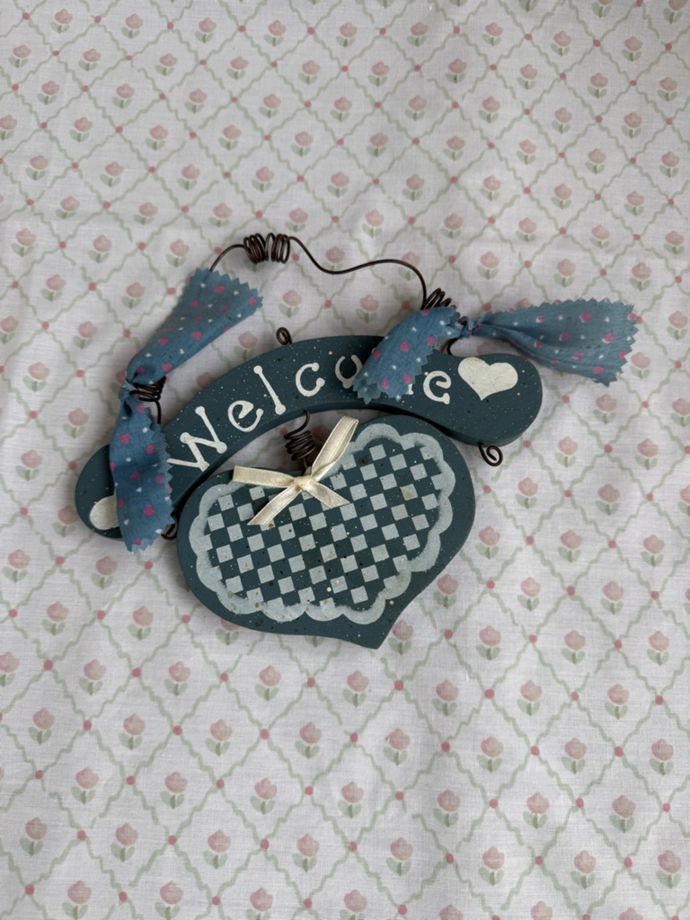 Vintage Welcome Heart Wall Hanging
